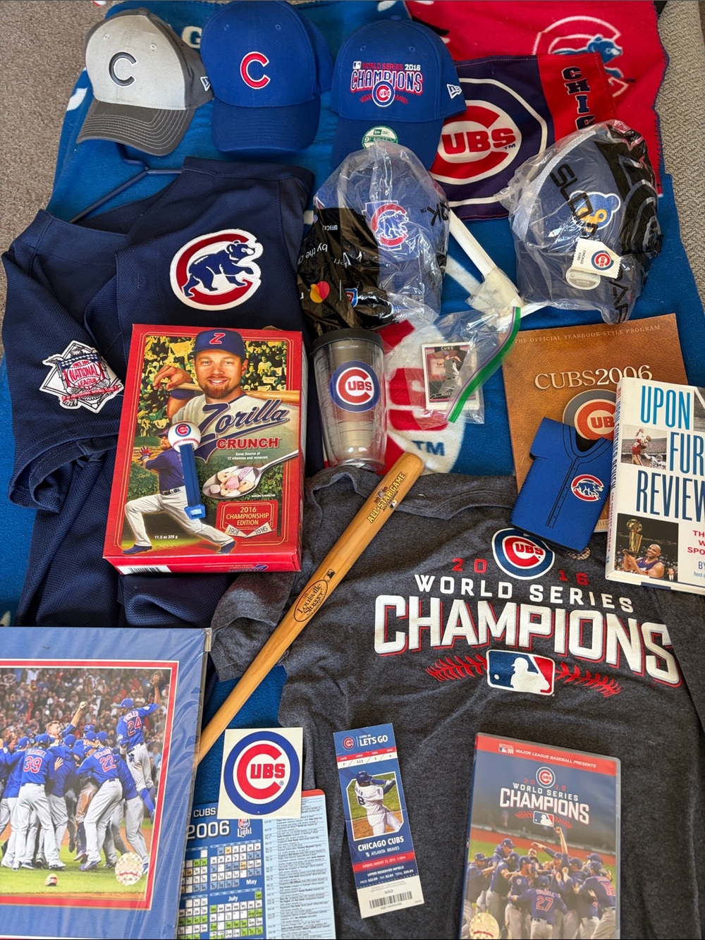 9Forty New Era Chicago Cubs Fan Gear Bundle - 6 Hats, Majestic Jersey Size XL